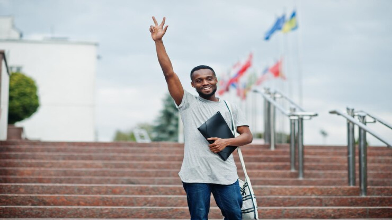 Top 10 Scholarship Requirements for International Students: A Complete Guide